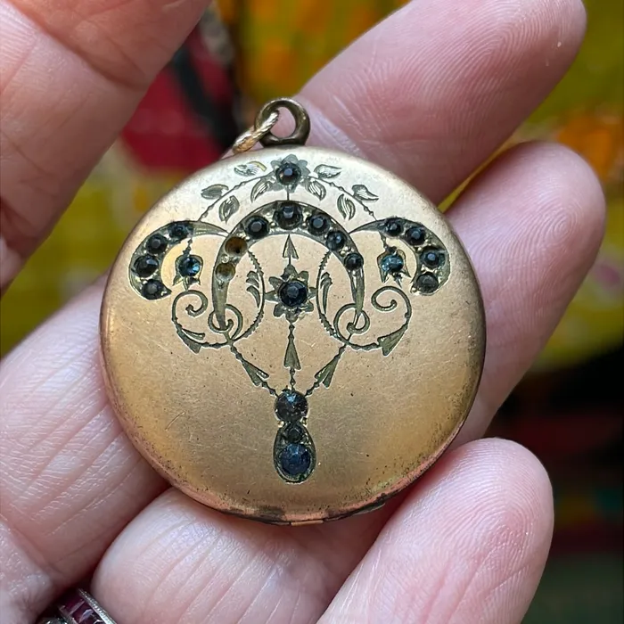 Dark Paste Locket Gold Filled Antique As Found Vintage Paris Jewelry PreStyled Sets Dark Paste Locket Gold Filled Antique As Found Vintage Paris Jewelry PreStyled Sets