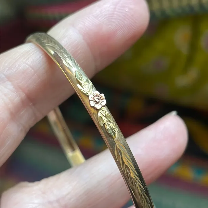 Flower Bracelet 10k Rose and Yellow Gold Vintage Vintage Paris Jewelry Bracelets
