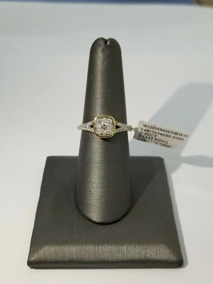 Rings 14k Yellow Gold Diamonds ladies Ring Cushion shaped Sizable REAL Retail 1450 Gold and Diamond
