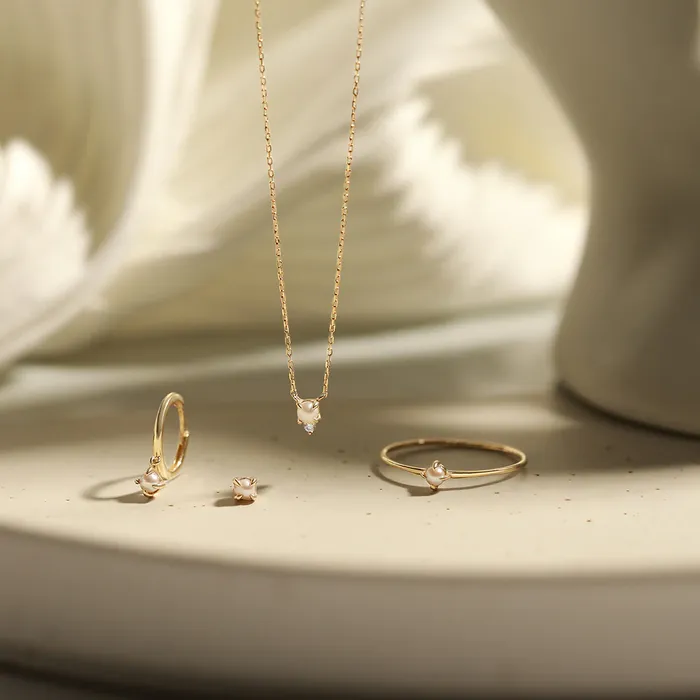 Aurelie Gi Necklaces TALIA White Pearl White Sapphire Necklace