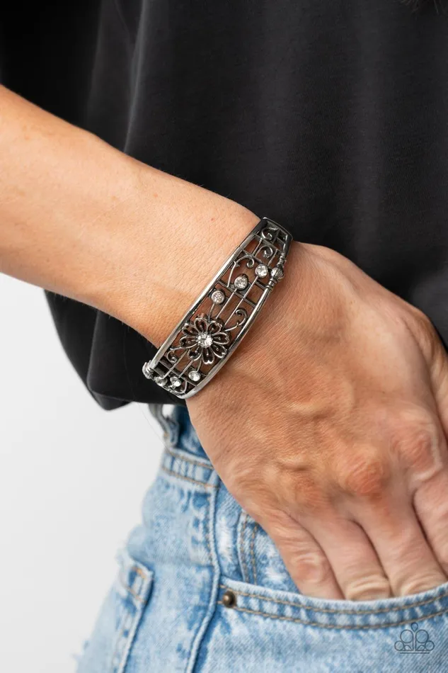 Paparazzi Accessories Bracelets Prairie Musical White Bracelet Jewelry by Bretta