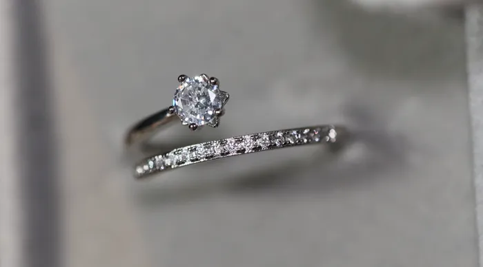 Fashion Ring Twist Ring Round Diamond Ring Wrapped Ring Twist Ring Stackable Ring Charm Ring Shooting Star Ring Lab Diamonds London Rings