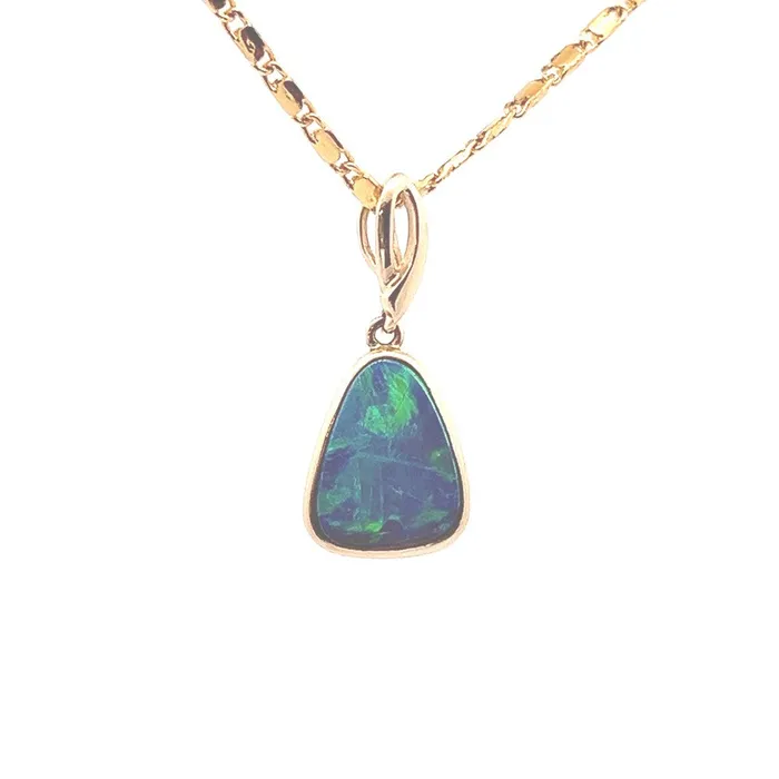PreStyled Sets Australian Opal Pendant Set in solid Gold Australian Opal Cutters